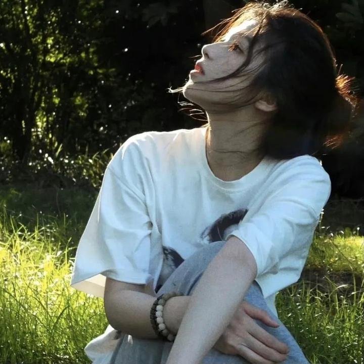 地缚少年花子君